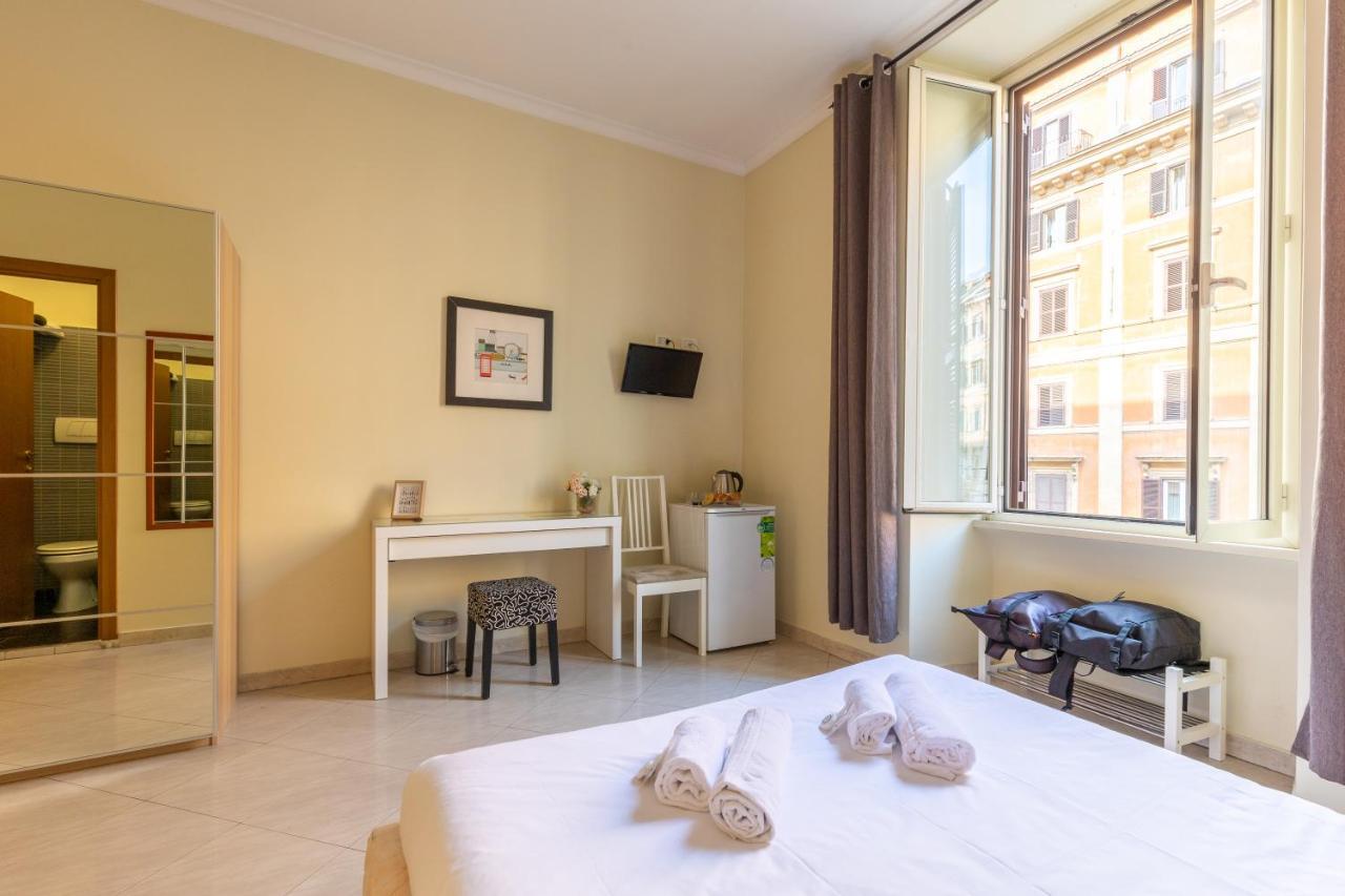 רומא Alveare Bed & Breakfast מראה חיצוני תמונה
